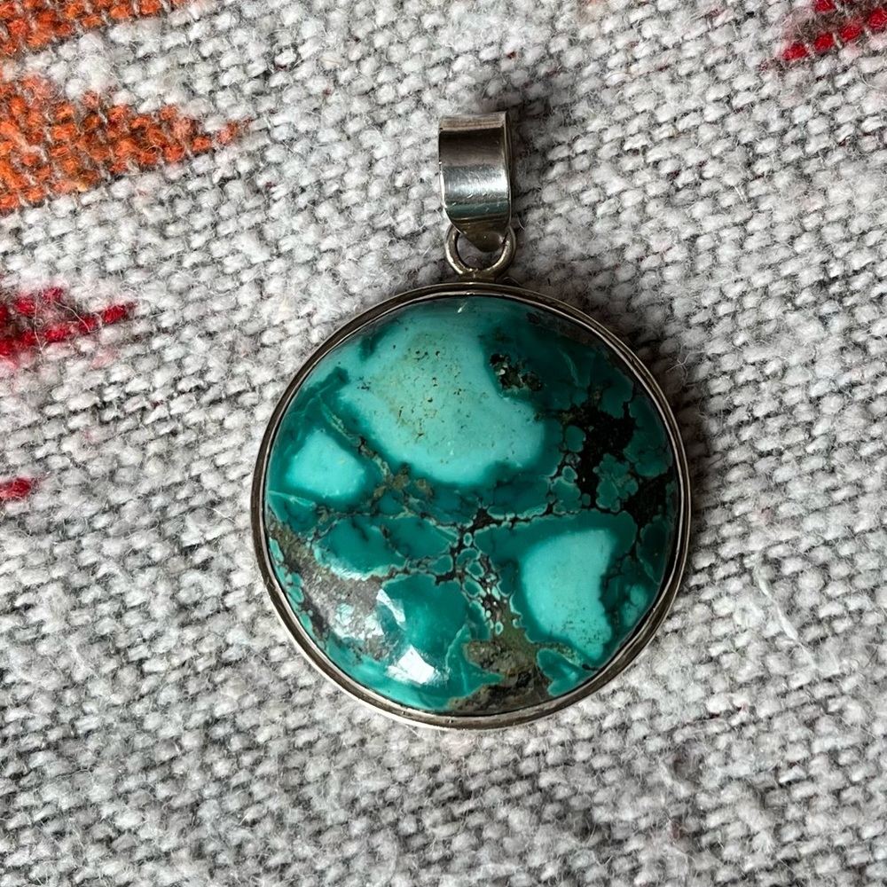 Silver & Turquoise Pendant - Picture 4 of 7